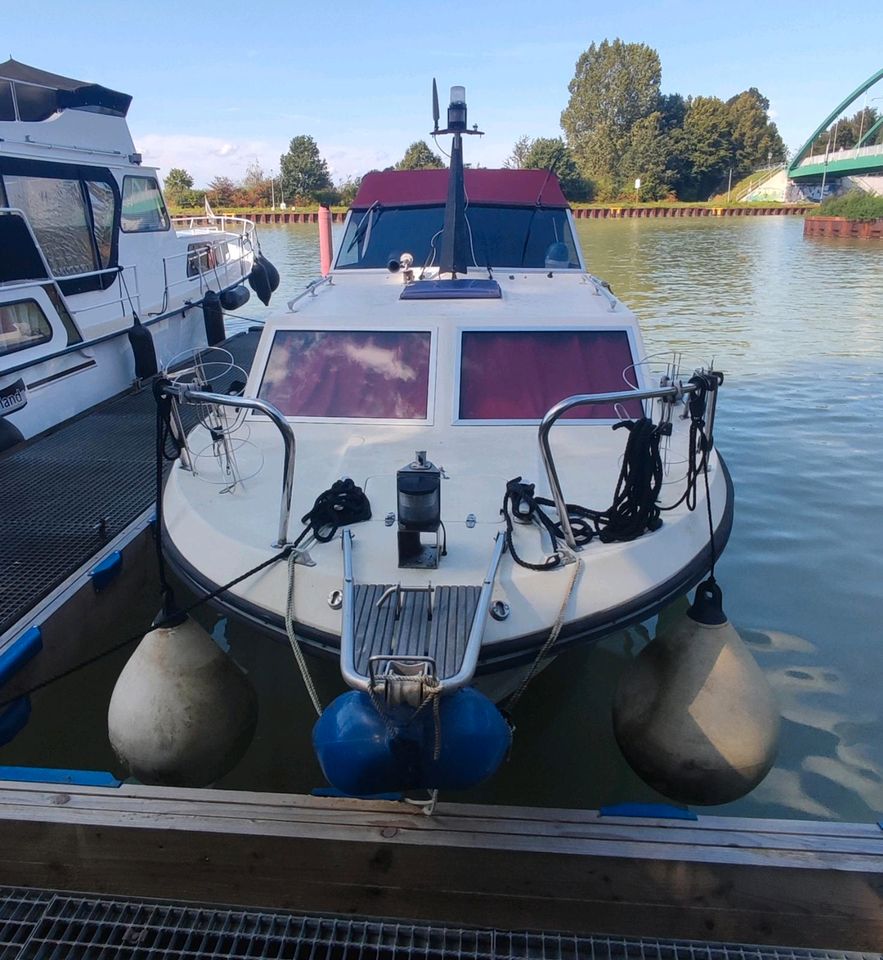 Motorboot Scand 26 Cabin in Laer