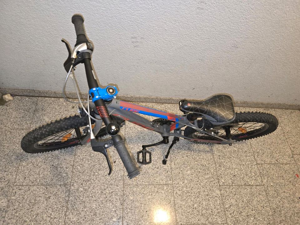 Cube Mountainbike 20 Zoll Kinderfahrrad in Menden