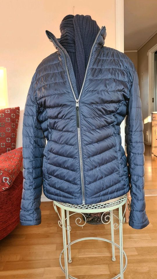Tom Tailor Steppjacke blau XL Übergangsjacke in Berlin - Reinickendorf |  eBay Kleinanzeigen ist jetzt Kleinanzeigen