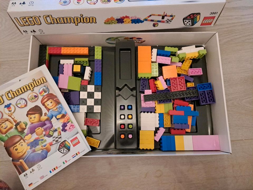 Lego Champion Brettspiel in Panketal