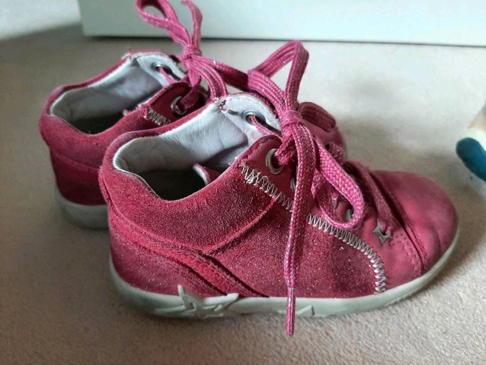 Halbschuhe u Sandalen Superfit pink braun Gr. 23, Gummistiefel 24 in Hannover