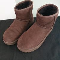 UGG classic Mini II Boots Nordrhein-Westfalen - Oer-Erkenschwick Vorschau