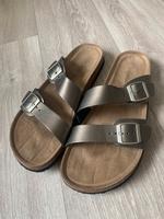 Ambellis Sandalen Größe 38 grau zwei Riemen Nordrhein-Westfalen - Schwerte Vorschau