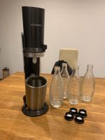 Sodastream mit 4 Glas Flaschen Nordrhein-Westfalen - Wermelskirchen Vorschau