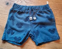 C&A Disney Shorts Bermuda kurze Hose Gr 80 Mickey Maus Niedersachsen - Wolfsburg Vorschau