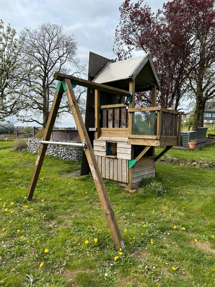 Jungle Gym Spielhaus in Wermelskirchen