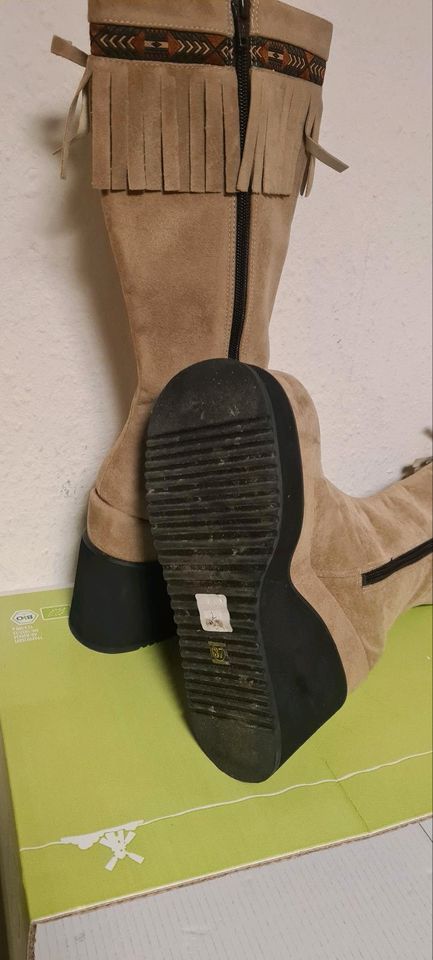 Warme Stiefel aus Mexiko in Hannover