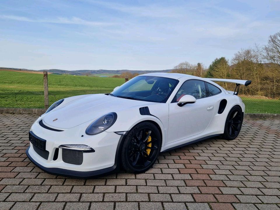 Porsche 991 GT3 RS - Keramik / Chrono / Clubsport in Kaltennordheim