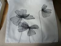 2  kleine Kopfkissenbezüge, weiß, 40 x 40 cm BW Düsseldorf - Volmerswerth Vorschau