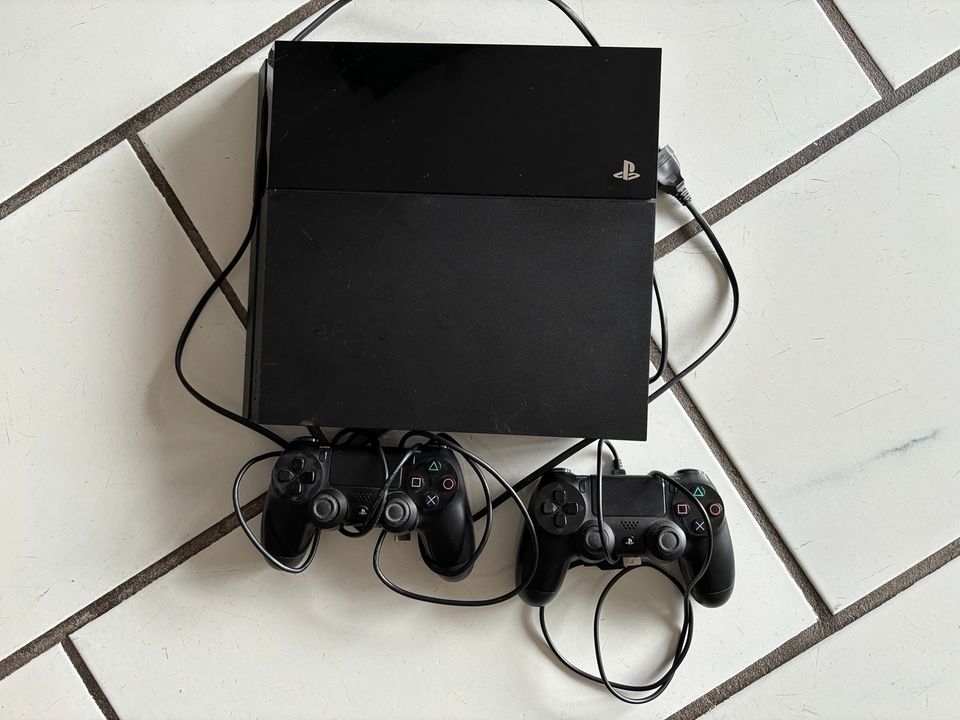 PlayStation 4 pro in Moers