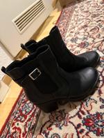 Damen Stiefeletten in Schwarz – elegant & bequem Brandenburg - Potsdam Vorschau