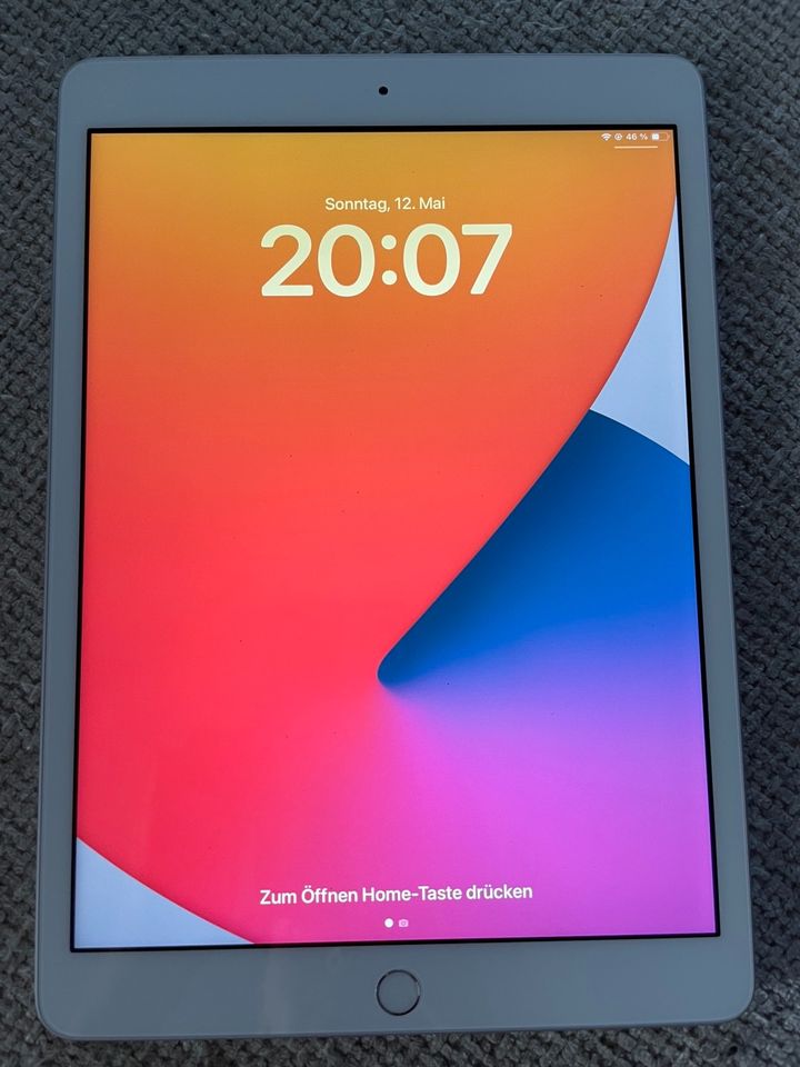 iPad 8. Generation, 32 GB, neuwertig in Gera