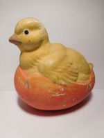 altes Küken Huhn im Ei sitzend Keramik/ Masse ? aus Zürich Ostern Bayern - Puchheim Vorschau