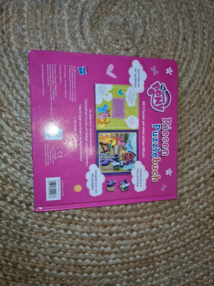 Riesen puzzlebuch von my little pony in Nordhorn