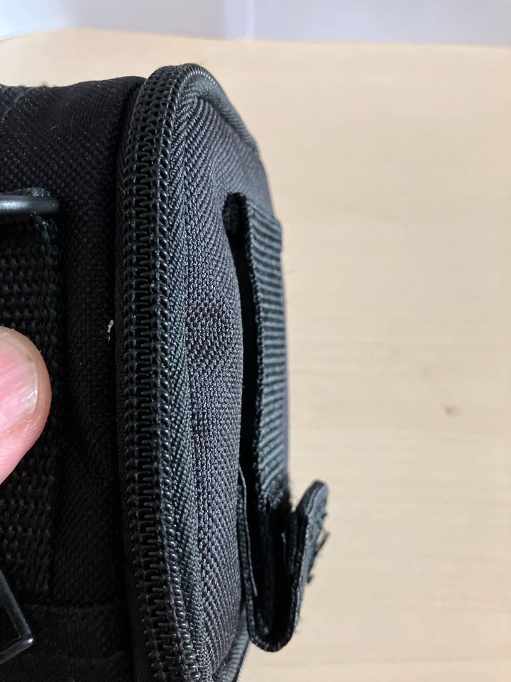 kleine Tragetaschen Tasche Digitalkamera Kamera Samsonite in Schwalmstadt