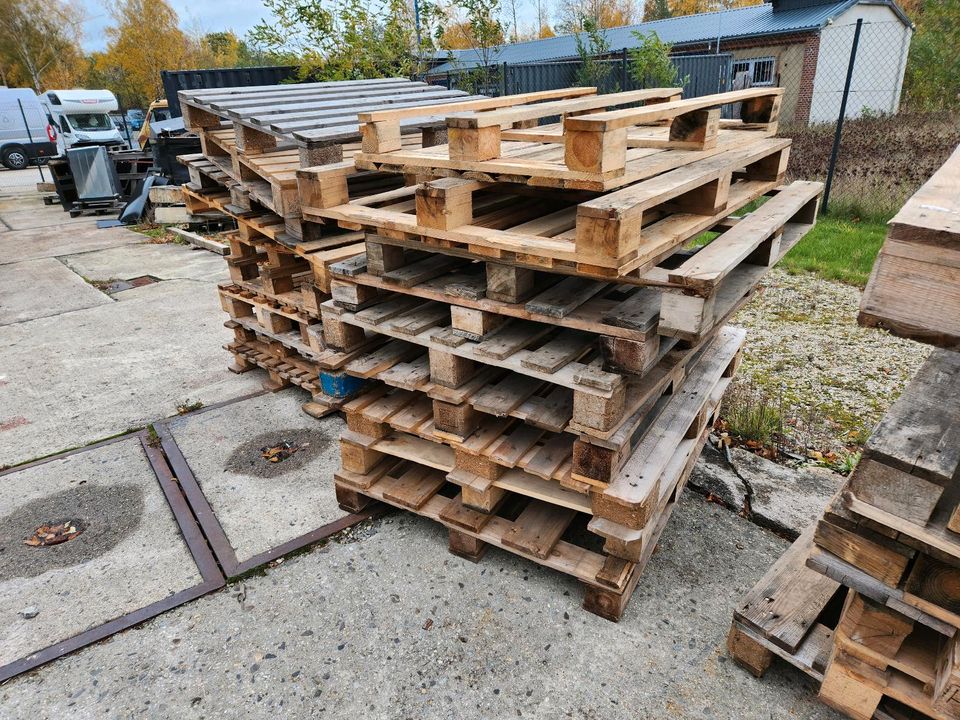 Holzpaletten ca. 100x120cm nur 3EUR/Stück in Bernsdorf