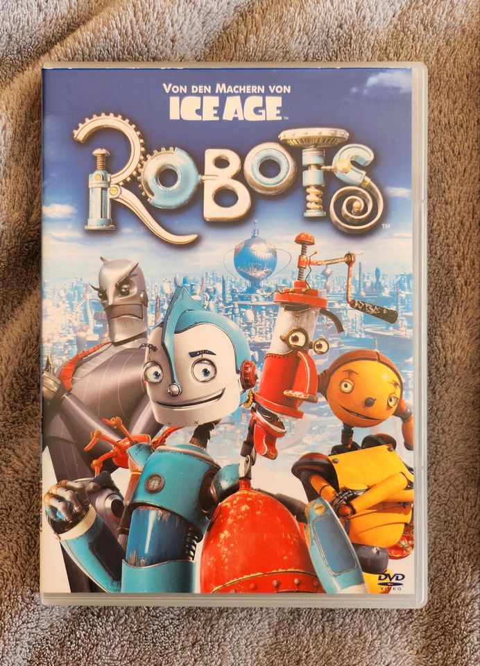 DVDs Kinder, Robots, School of Rock, Das Haus der Krokodile in Owingen