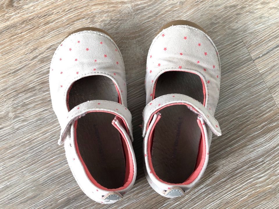 Vertbaudet Sandalen Größe 25 Mädchen in Gröditz