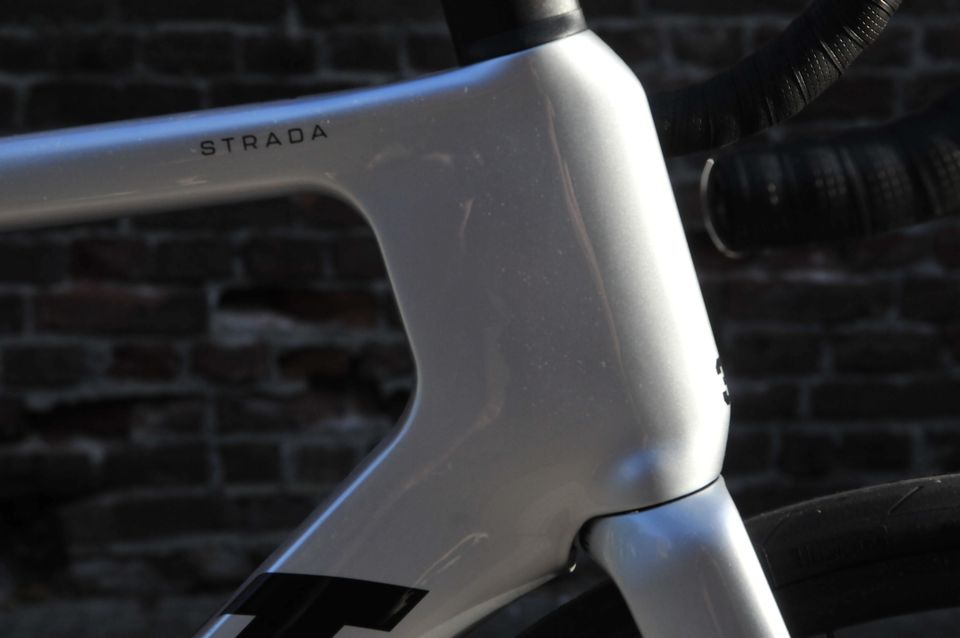 3T NEW STRADA 2x12 SRAM FORCE in RH56 und RH58 in Meerbusch