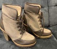 Gefütterte Damenstiefeletten Gr. 36 Rheinland-Pfalz - Morscheid Vorschau