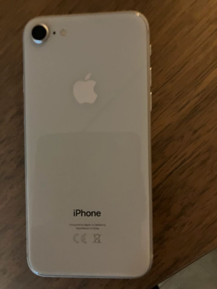 iPhone 8, 256 GB in Forchheim