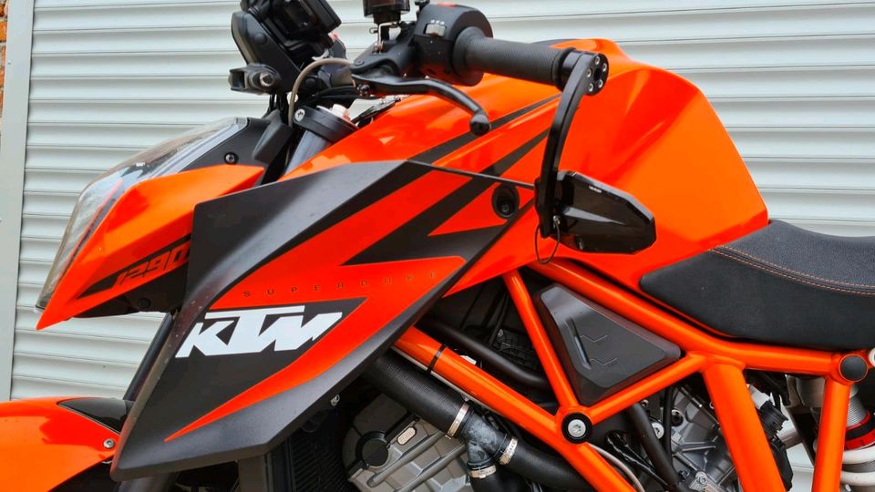 KTM 1290 Superduke R in Schmoelln