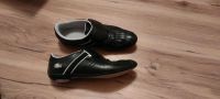 Lacoste Sneaker Schuhe Damen schwarz gr.39 39 Hessen - Nidda Vorschau