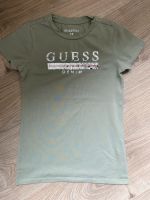 Guess Shirt Mädchen 140 10 Jahre top Zustand Nordrhein-Westfalen - Lippstadt Vorschau