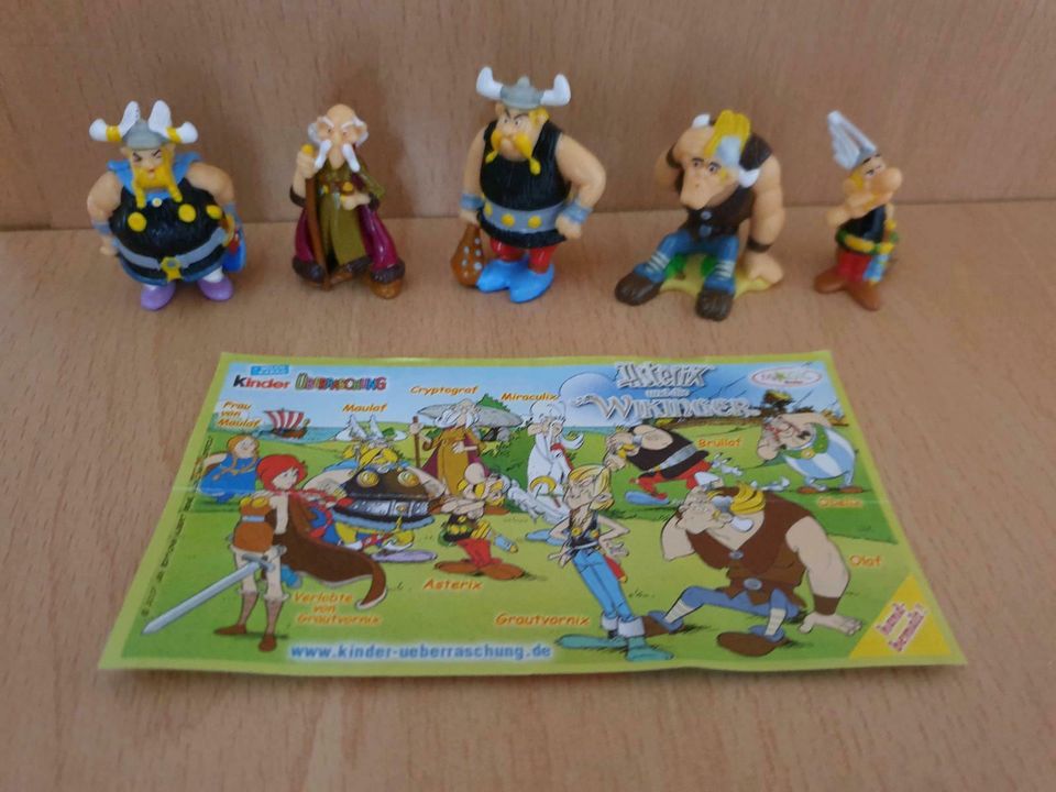 5 Ü-Ei Figuren "Asterix und die Wikinger" in Halle