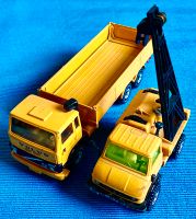 2 ältere Autos Modelle SIKU LKW Volvo F12 Turbo + Unimog Ladekran Findorff - Findorff-Bürgerweide Vorschau