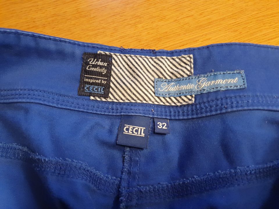 Damen Cecil Hose Jeans Janet blau Gr 40-42 in Markdorf