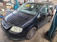 Schlachtfest! VW Touran 1,6 BGU/FVF schwarz L041 7-Sitzer Nordrhein-Westfalen - Eschweiler Vorschau