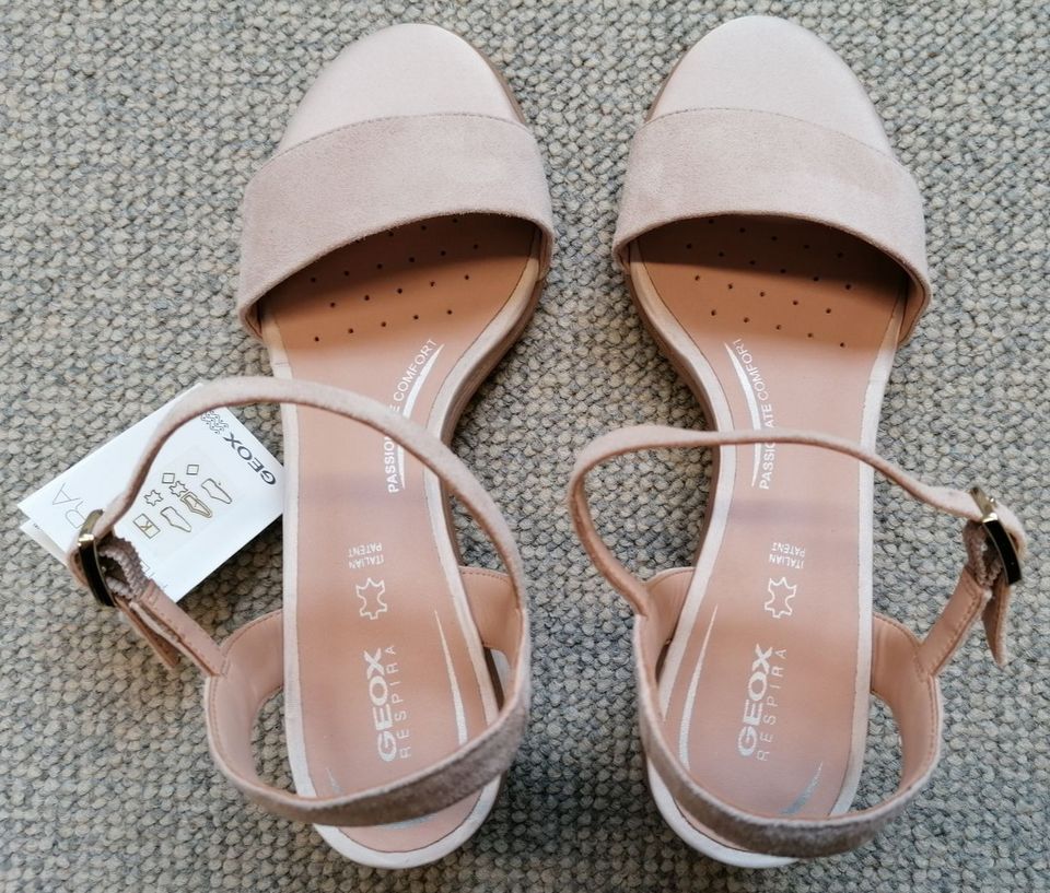 Neue GEOX Respira Damensandalen "Aurely 50" Farbe:Nude/Skin,Gr.36 in Weil am Rhein