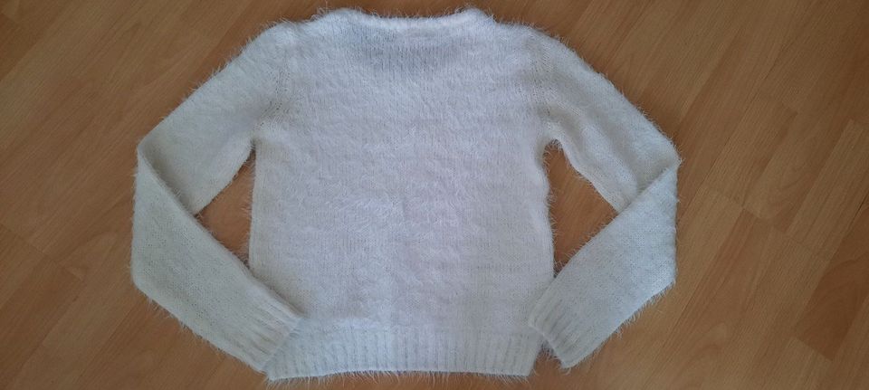 Mädchen Pullover Gr.134/140 in Köln