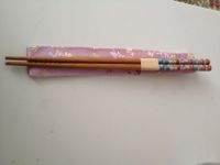 Essstäbchen aus Holz mit rosa Stoffhülle, neu, Chopsticks Wandsbek - Hamburg Jenfeld Vorschau