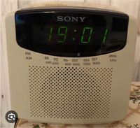 Cube Sony Würfel-Radio Radio-Wecker 80 er Jahre Digital Nordrhein-Westfalen - Hürth Vorschau