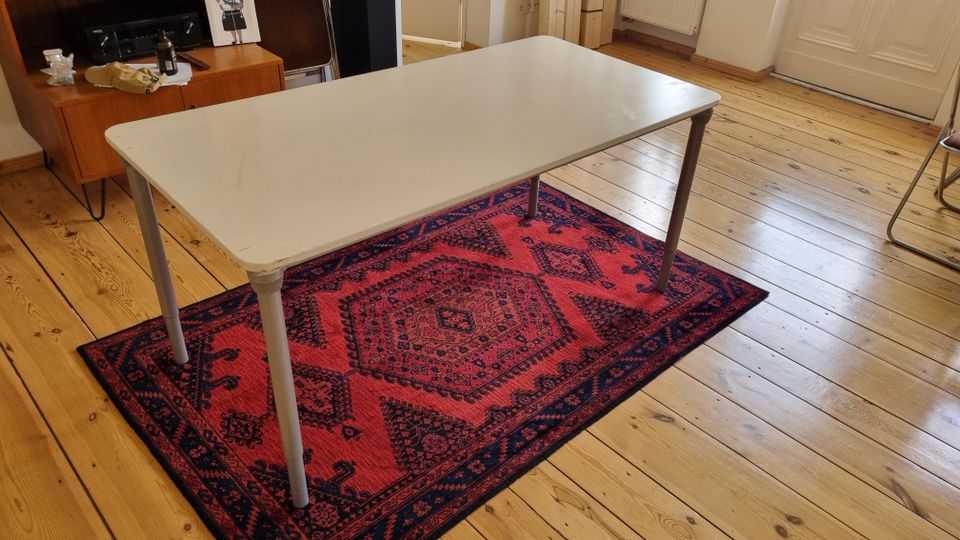 Schreibtisch Esstisch Ikea weiß in Berlin