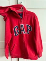 GAP Hoodie Kapuzen Jacke rot  6-7 Jahre Kr. München - Unterföhring Vorschau