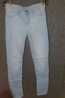 Neue Skinny Fit von H&M gr.170 Hamburg - Altona Vorschau