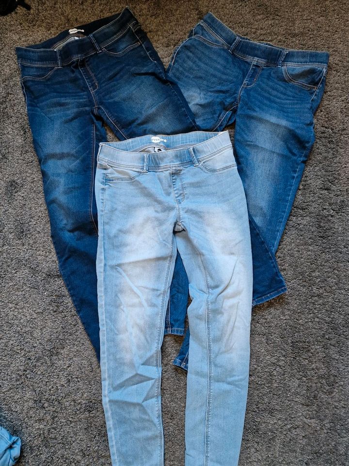 Jeans Paket gr. M in Güster