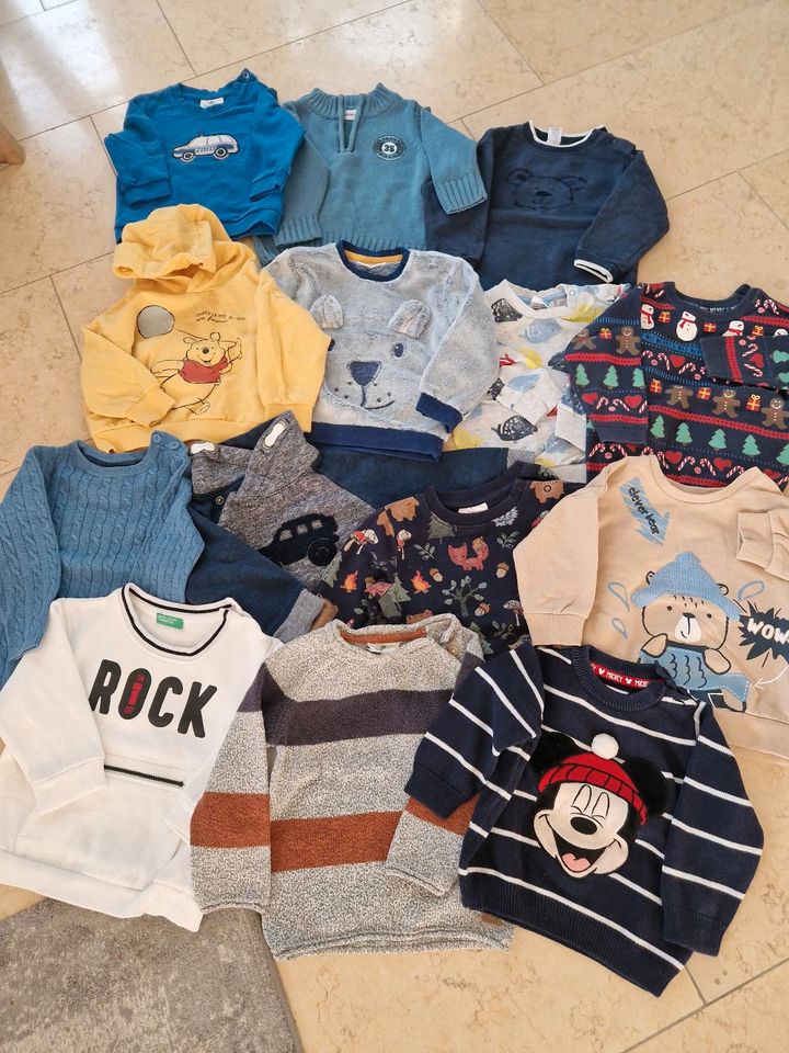 Bekleidungspaket Jungen, Pullover, Strick-/Sweatjacken, Shirts in Seebad Ahlbeck