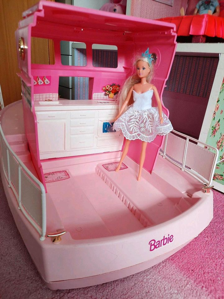 Barbie Set XXL , Barbie Haus,  Boot,  Pferde,  Möbel  ect in Winnenden