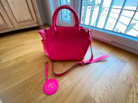 LE CUIR Handtasche Neon Pink Leder mit goldfarbenen Accessoires Köln - Ehrenfeld Vorschau