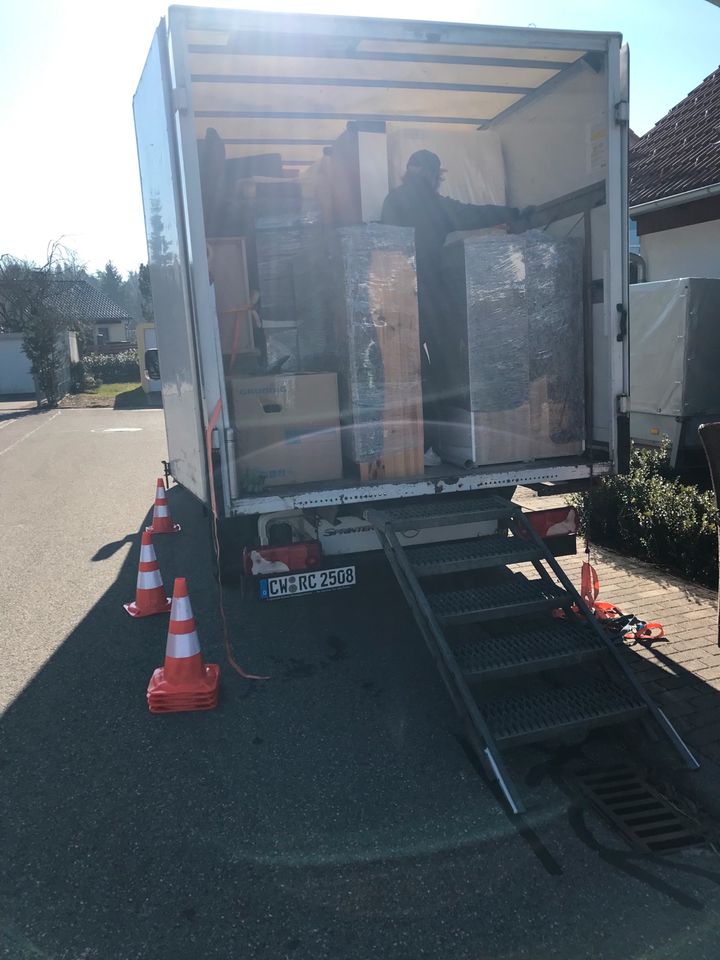 LKW mit Fahrer mieten, Transporter mit Fahrer in Wildberg