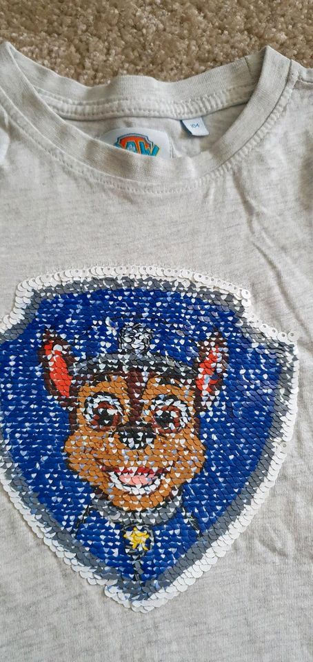 Jungs T-shirt in Größe 104 cm von Paw Patrol in Bobenheim-Roxheim