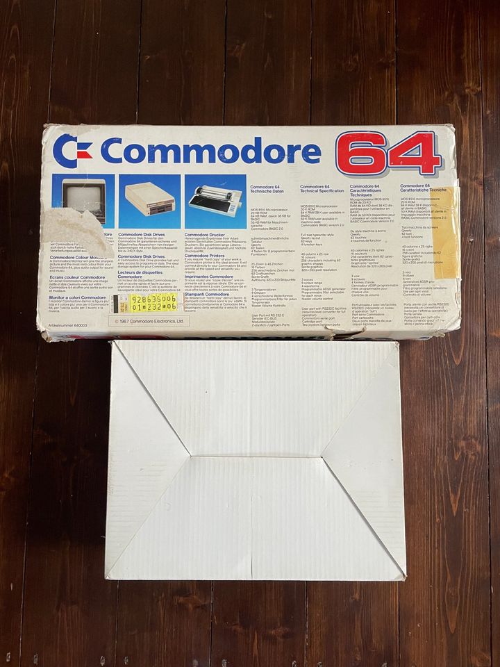 C64 | Commodore 64 + Disk Drive 1541 II + 100 Games (OVP) in Jena