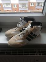 Verkaufe ADIDAS Boxerschuhe.. Niedersachsen - Lüneburg Vorschau