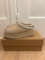 UGG Tazz beige Größe 39/8 Plateau NEU Wandsbek - Hamburg Eilbek Vorschau