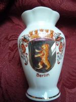 Bauer & Lehmann Marke 1935-1965 Souvenir Vase Berlin Berlin - Hellersdorf Vorschau