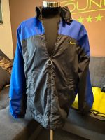 Nike Winterjacke GR. L ! Sachsen - Zwickau Vorschau